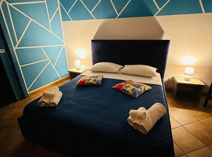 Cartari Apartment